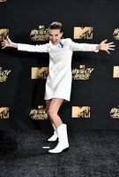 Millie Bobby Brown Sweatshirt #2792911