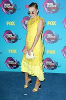 Millie Bobby Brown mug #G1035251