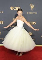 Millie Bobby Brown Longsleeve T-shirt #2793264