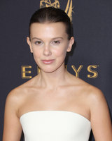 Millie Bobby Brown Longsleeve T-shirt #2793406