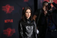 Millie Bobby Brown magic mug #G1093111
