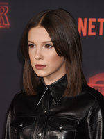 Millie Bobby Brown Longsleeve T-shirt #2851021