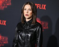 Millie Bobby Brown Longsleeve T-shirt #2851050