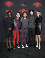 Millie Bobby Brown Longsleeve T-shirt #2851077