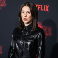 Millie Bobby Brown Longsleeve T-shirt #2851093
