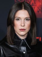 Millie Bobby Brown Longsleeve T-shirt #2851168