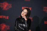 Millie Bobby Brown Longsleeve T-shirt #2851226