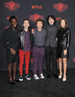 Millie Bobby Brown Longsleeve T-shirt #2851268