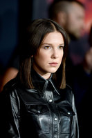 Millie Bobby Brown Longsleeve T-shirt #2851274