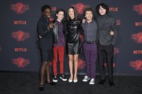 Millie Bobby Brown Longsleeve T-shirt #2851308