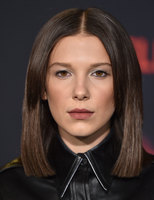 Millie Bobby Brown Sweatshirt #2851382