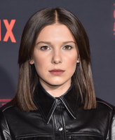 Millie Bobby Brown Longsleeve T-shirt #2851457