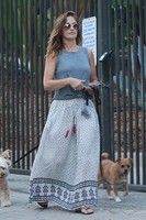 Minka Kelly t-shirt #3218458