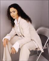 Minnie Driver Longsleeve T-shirt #2030784