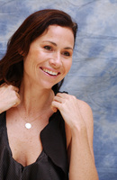 Minnie Driver t-shirt #2393792