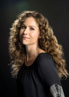 Minnie Driver Longsleeve T-shirt #3655261