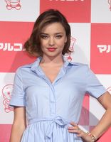 Miranda Kerr Sweatshirt #2973707