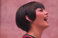 Mireille Mathieu Longsleeve T-shirt #2111666