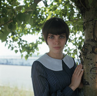 Mireille Mathieu Longsleeve T-shirt #2121248