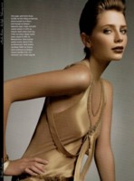 Mischa Barton Longsleeve T-shirt #1334628
