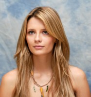 Mischa Barton Longsleeve T-shirt #1422952