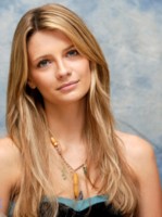 Mischa Barton Longsleeve T-shirt #1422956