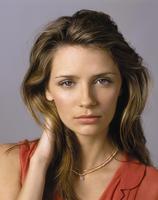 Mischa Barton Longsleeve T-shirt #2030406