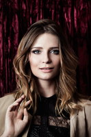 Mischa Barton Longsleeve T-shirt #2155264