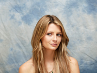 Mischa Barton Longsleeve T-shirt #2272063