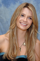 Mischa Barton Sweatshirt #2398793