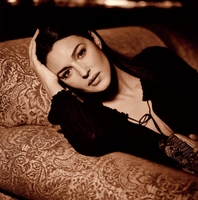 Monica Bellucci Sweatshirt #2032305