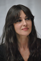 Monica Bellucci Sweatshirt #2524752