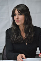 Monica Bellucci longsleeve t-shirt #2524757