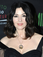 Monica Bellucci Sweatshirt #3060622