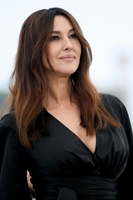 Monica Bellucci Sweatshirt #3861411