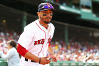 Mookie Betts Sweatshirt #3959279