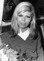 Nancy Sinatra Tank Top #2595394