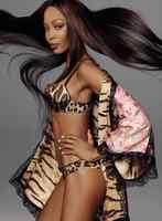 Naomi Campbell magic mug #G326367