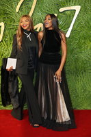 Naomi Campbell t-shirt #2951887