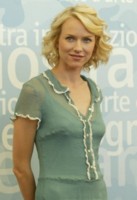Naomi Watts Longsleeve T-shirt #1328698