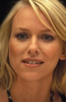 Naomi Watts Longsleeve T-shirt #1328760