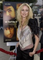 Naomi Watts Longsleeve T-shirt #1328844