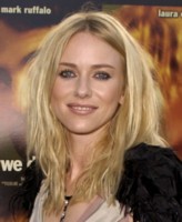 Naomi Watts mug #G69179