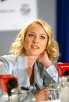 Naomi Watts Longsleeve T-shirt #1328870