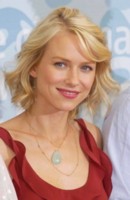 Naomi Watts magic mug #G69285