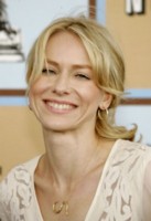 Naomi Watts Sweatshirt #1370498