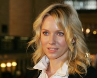 Naomi Watts mug #G178045