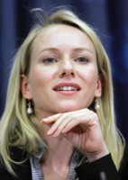 Naomi Watts mug #G178059