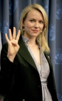 Naomi Watts mug #G178068