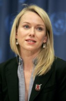 Naomi Watts Longsleeve T-shirt #1419002